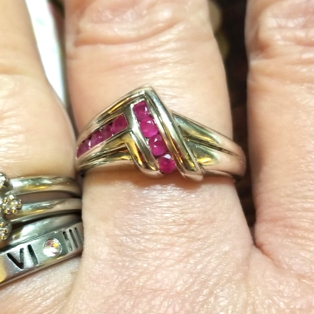 Art Deco 1.25cts Burmese Ruby Ring - Picture 1 of 8